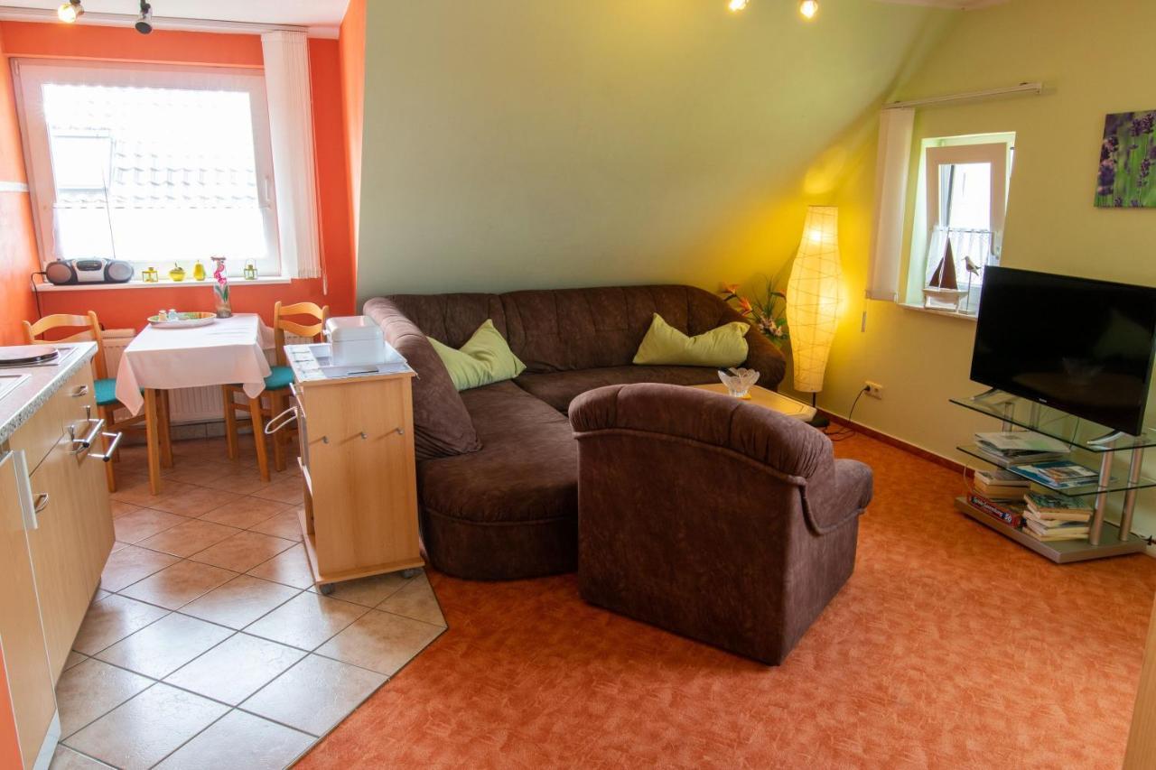 Urlaubs-Appartement Am Dorfrand Вик Экстерьер фото