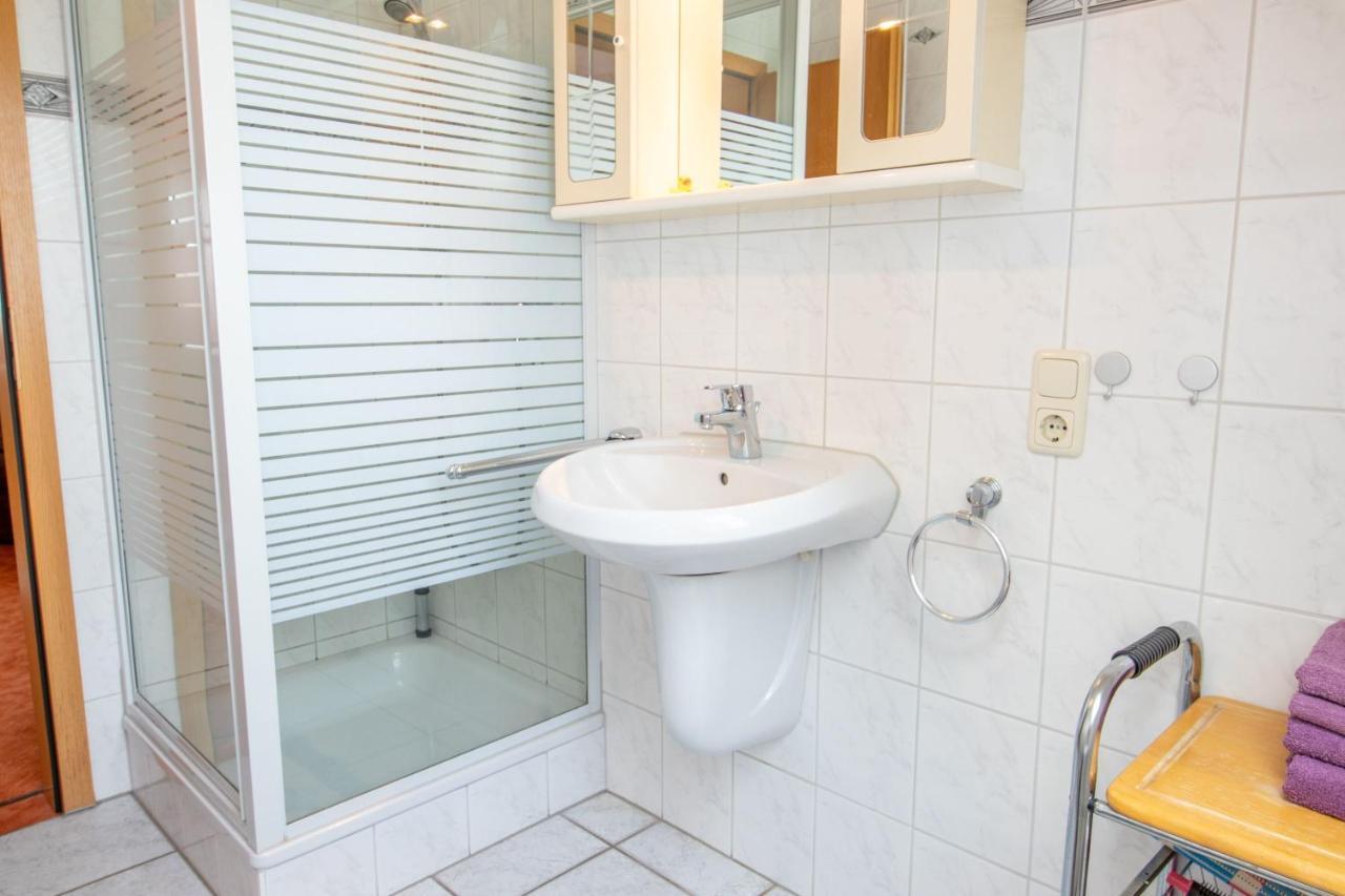 Urlaubs-Appartement Am Dorfrand Вик Экстерьер фото