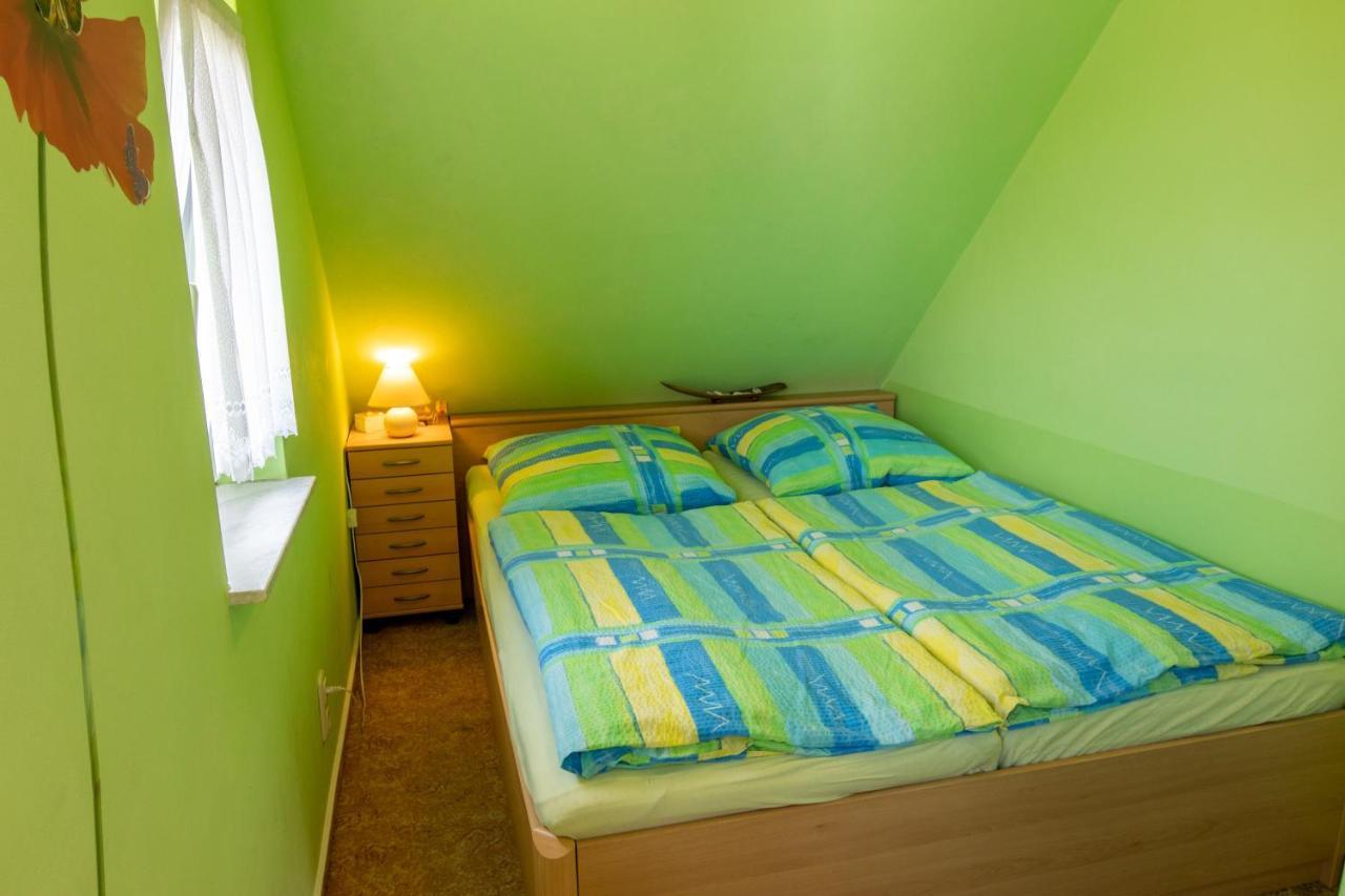 Urlaubs-Appartement Am Dorfrand Вик Экстерьер фото